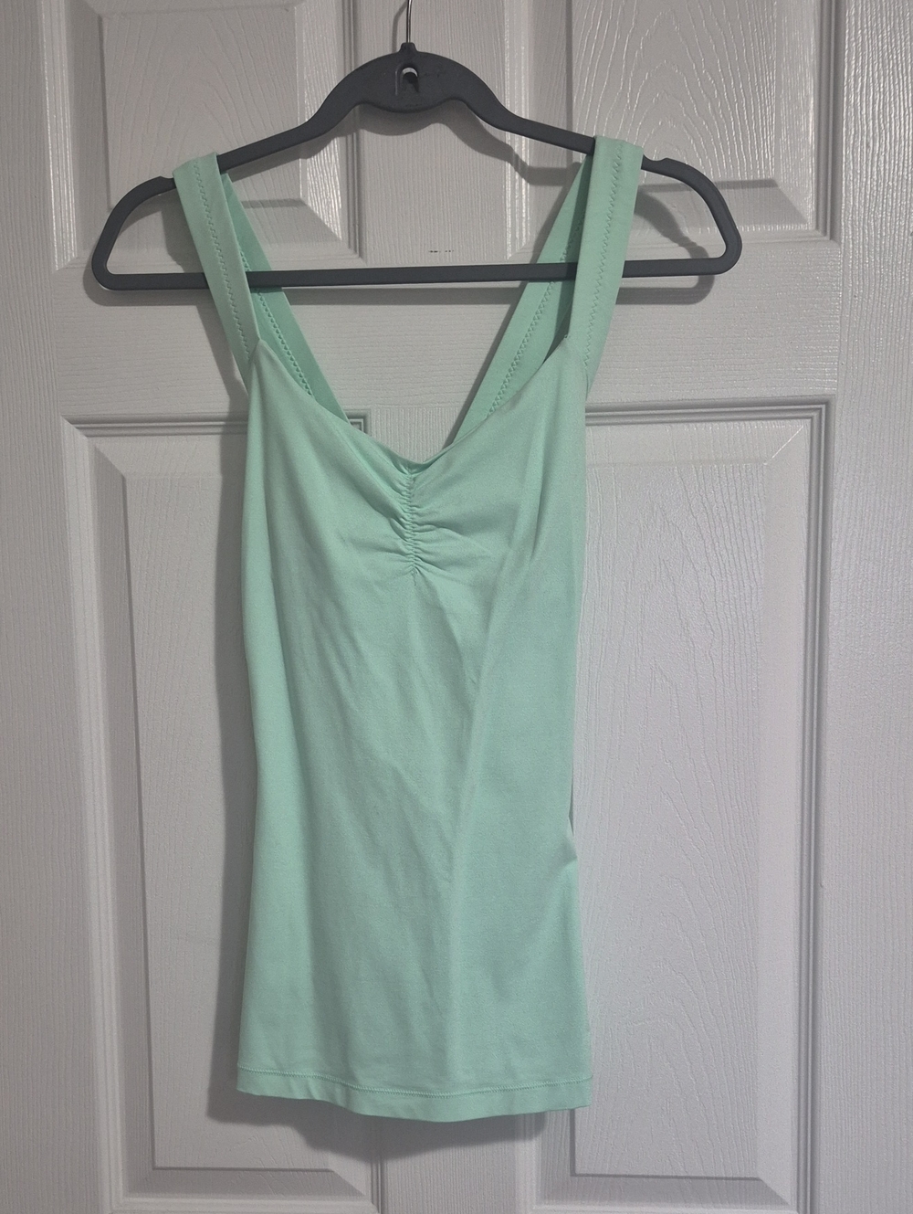 Women’s Lululemon Mint Green Tank Top - Sleeveless Ruched Front